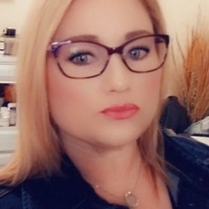 Meet your Posher, Tami